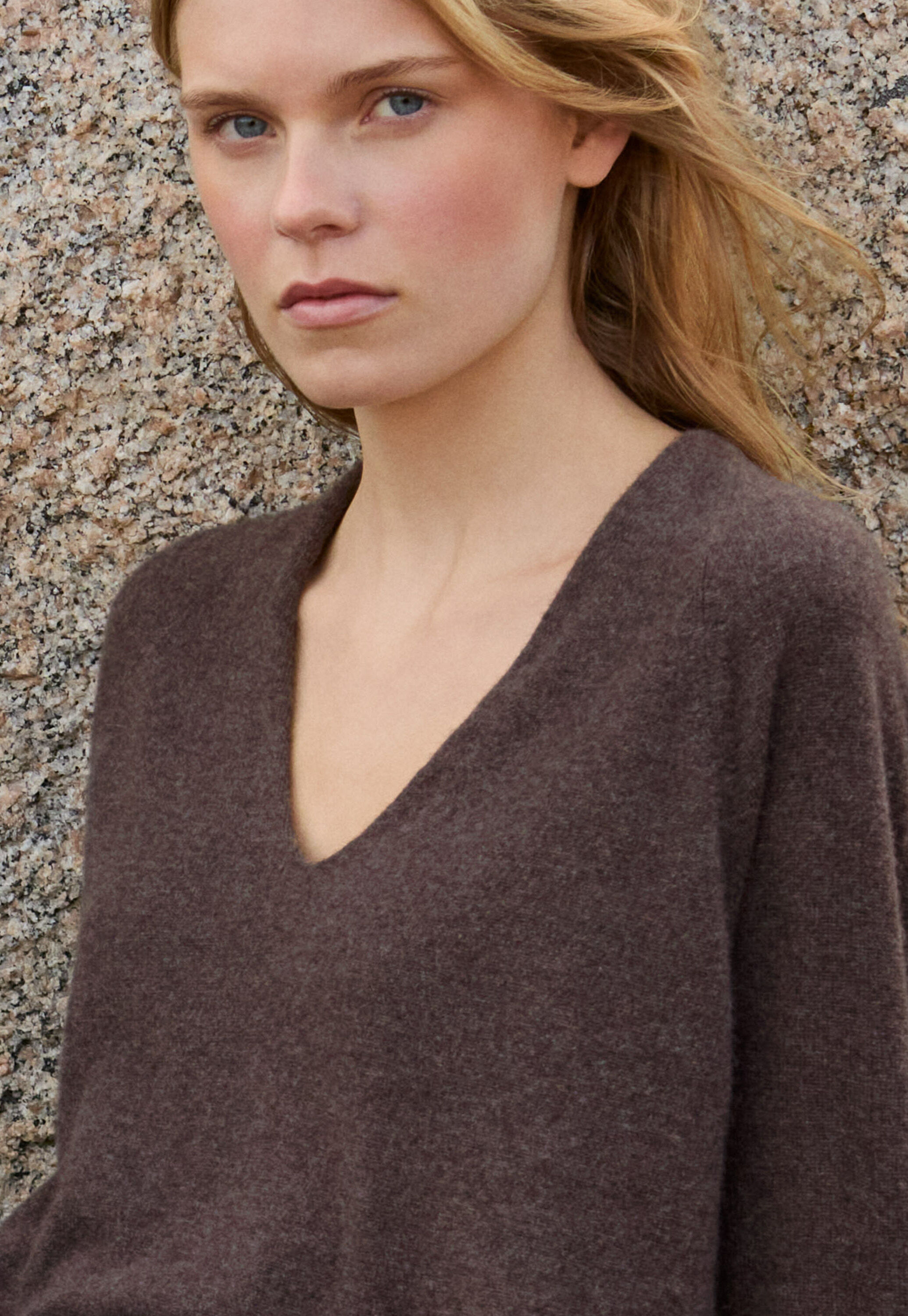 Edge-to-edge cardigan