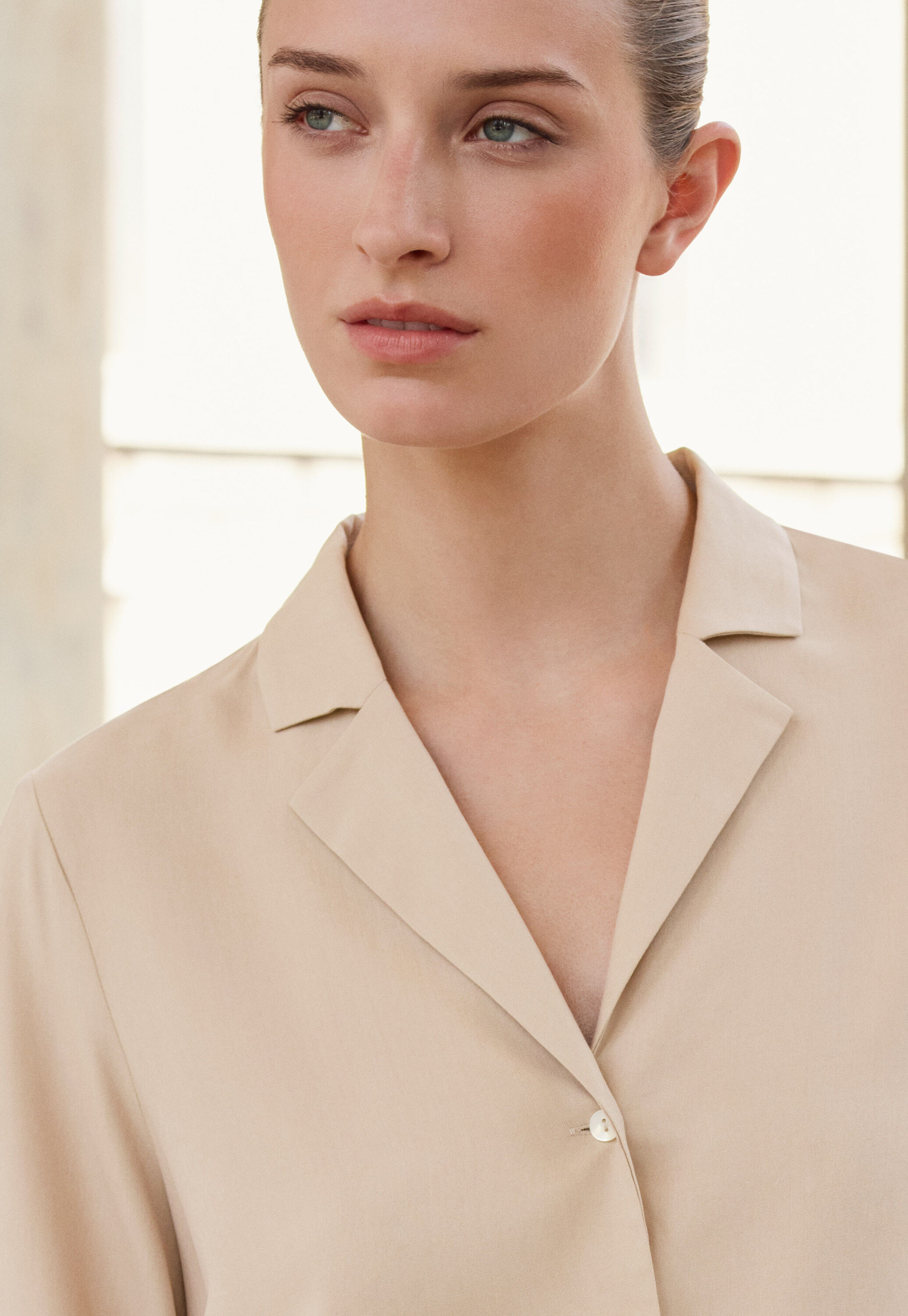 Zip-front cardigan