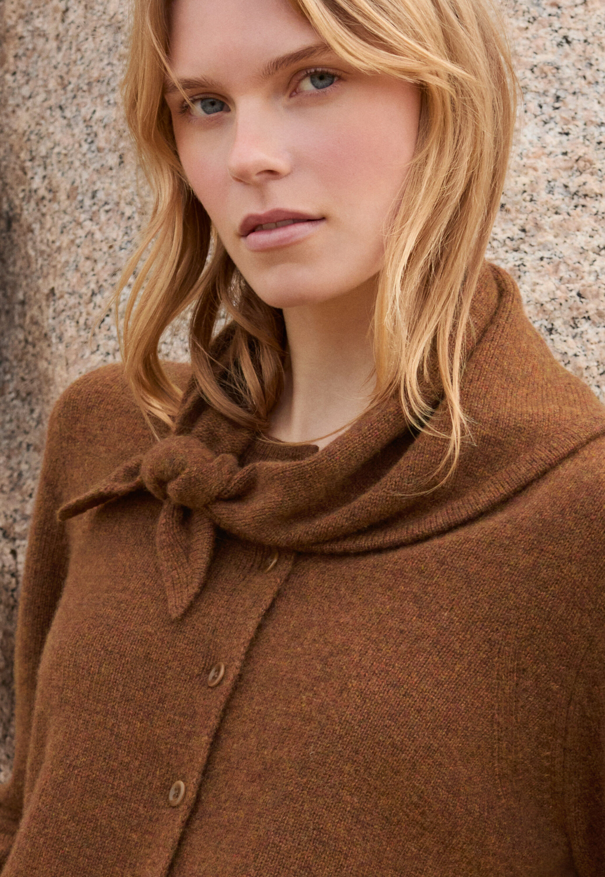Triangle scarf, Chilli brown, large