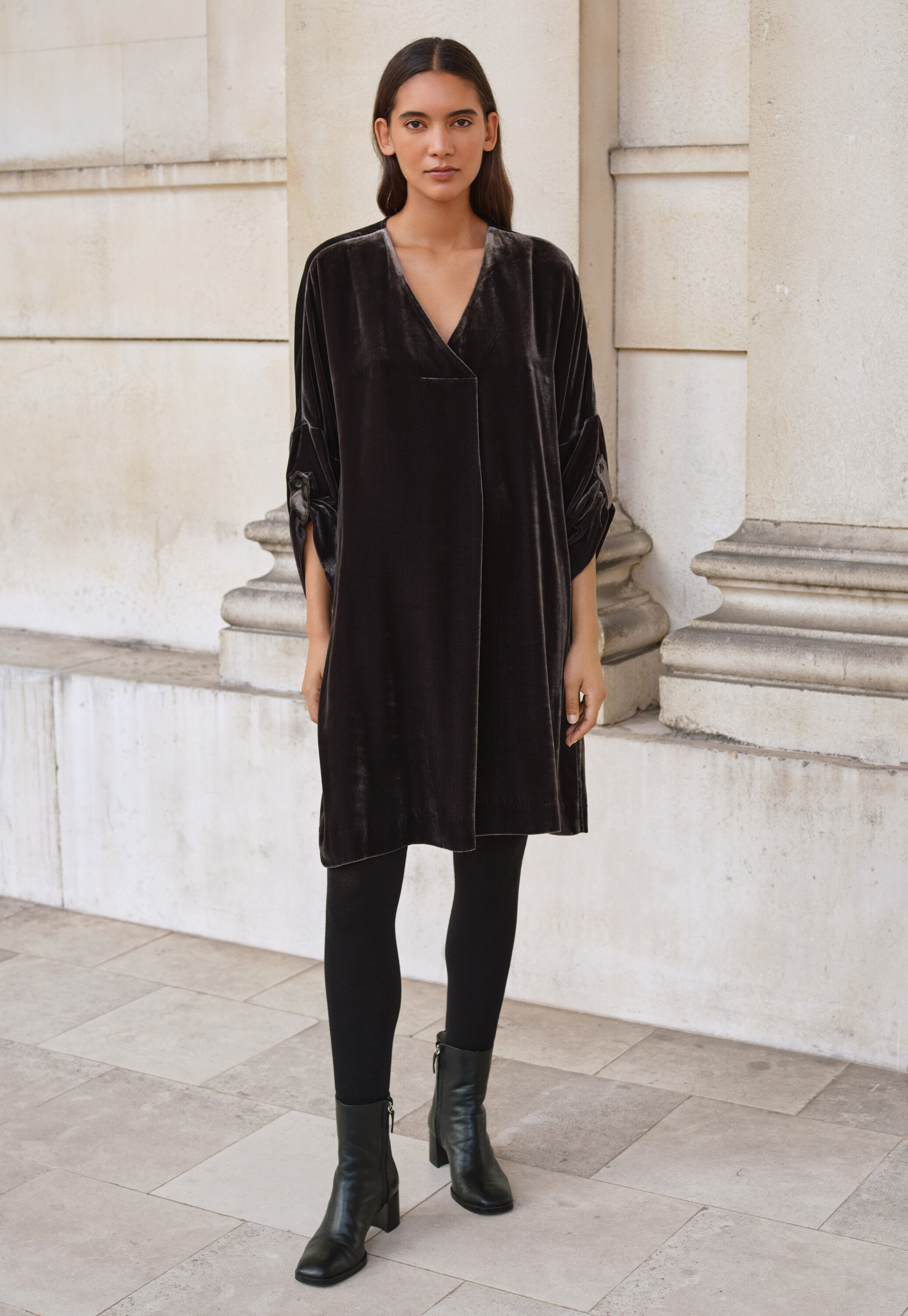 Velvet v-neck dress, Dark mulberry, large