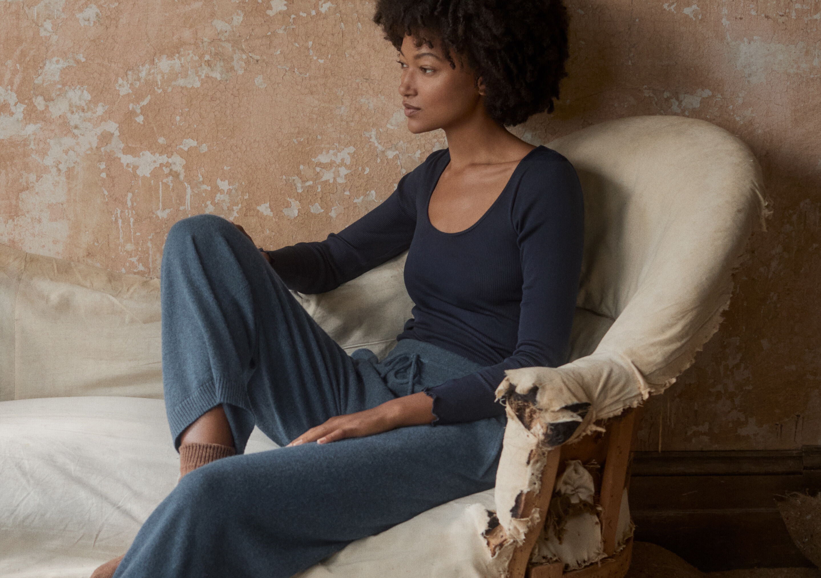 Button-shoulder top