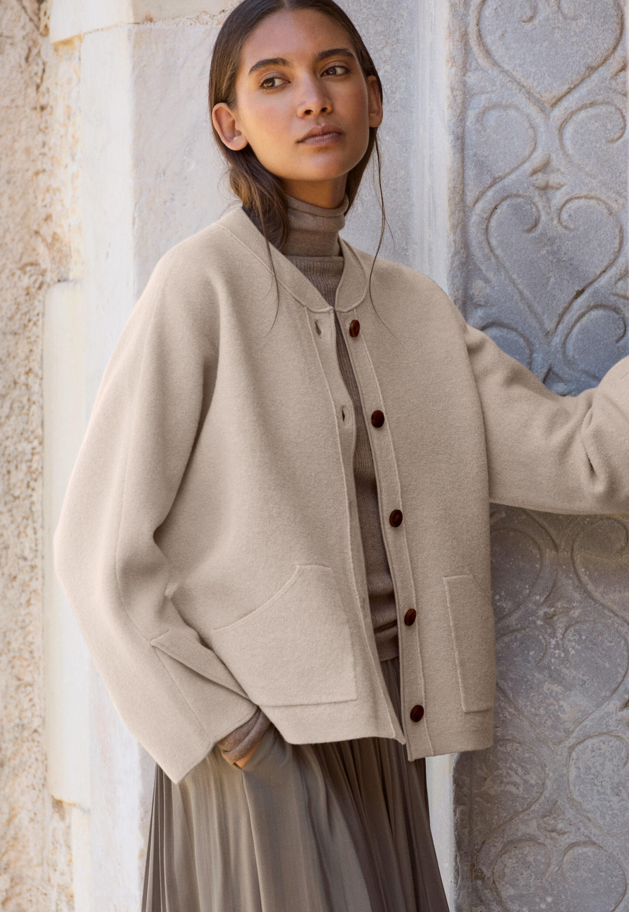 Edge-to-edge cardigan