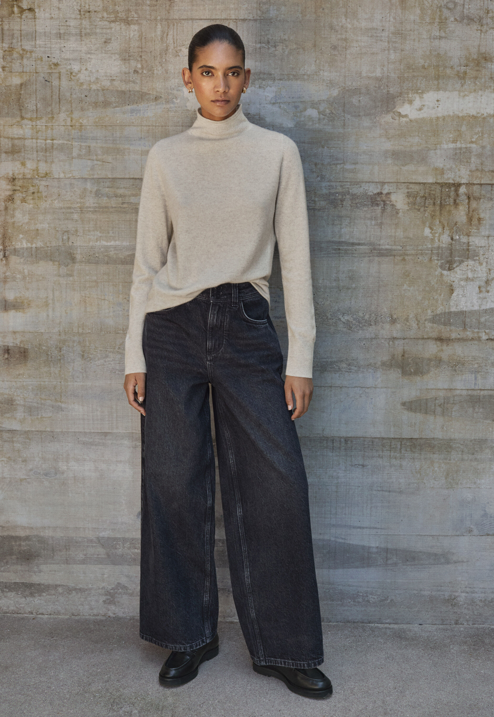 Roll-neck sweater