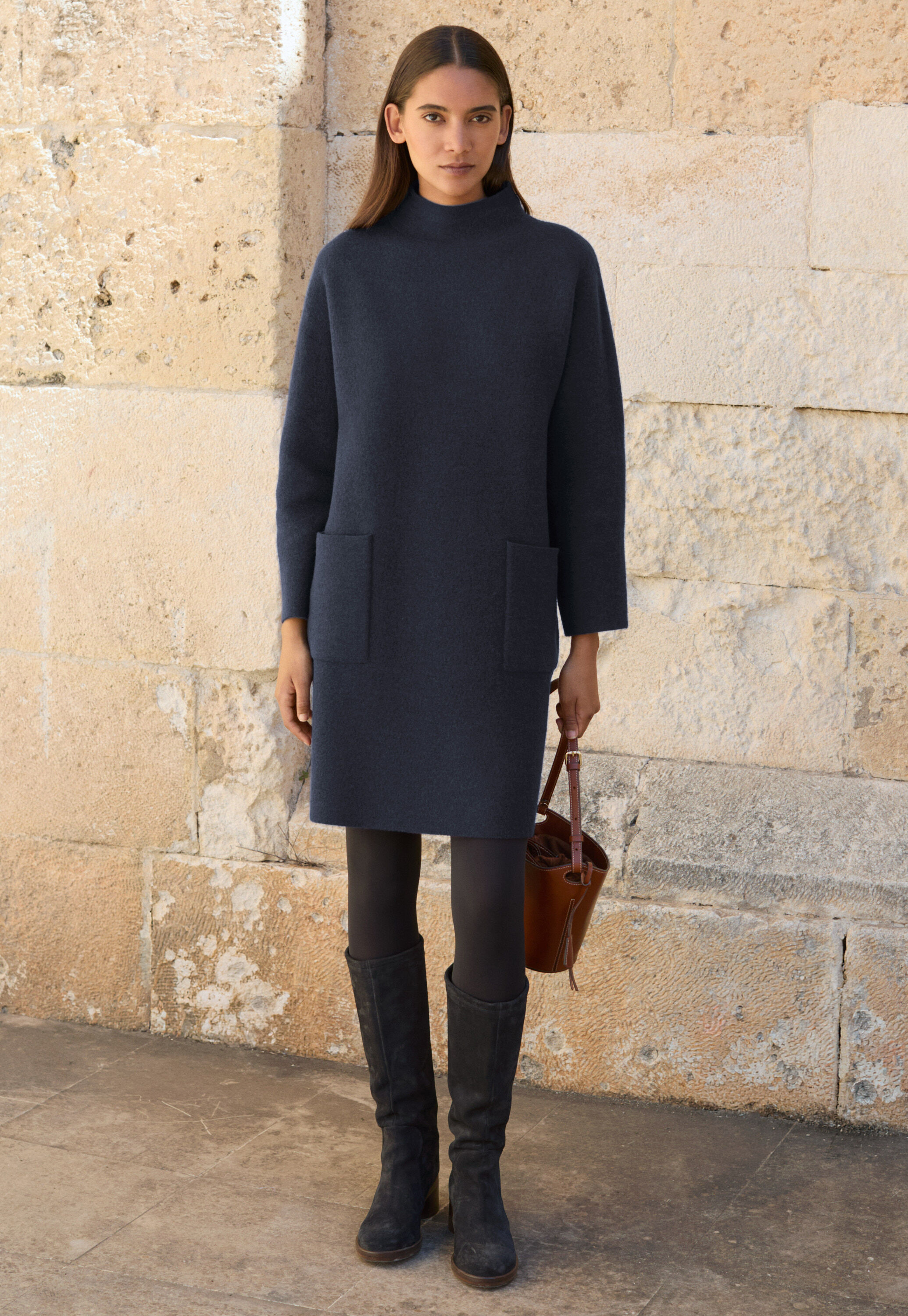Sleeveless dress