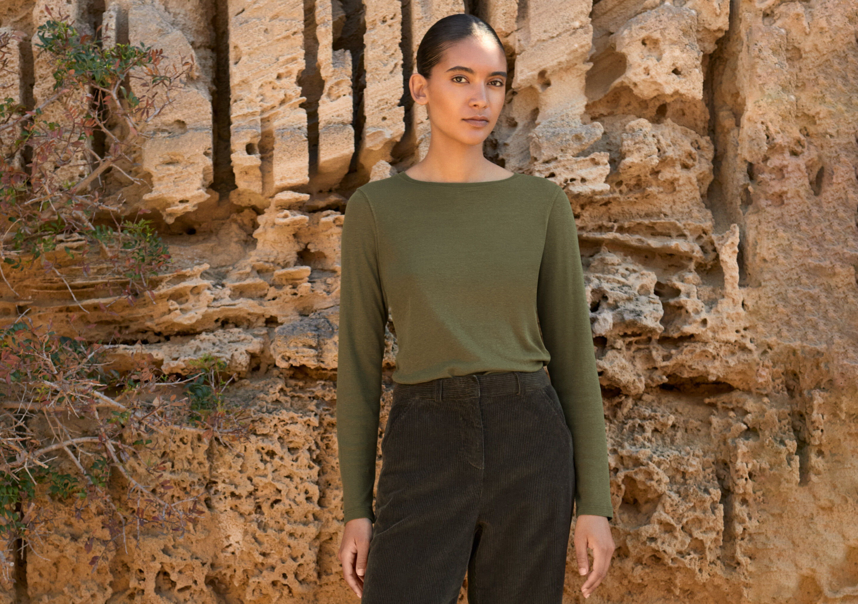 Button-shoulder top