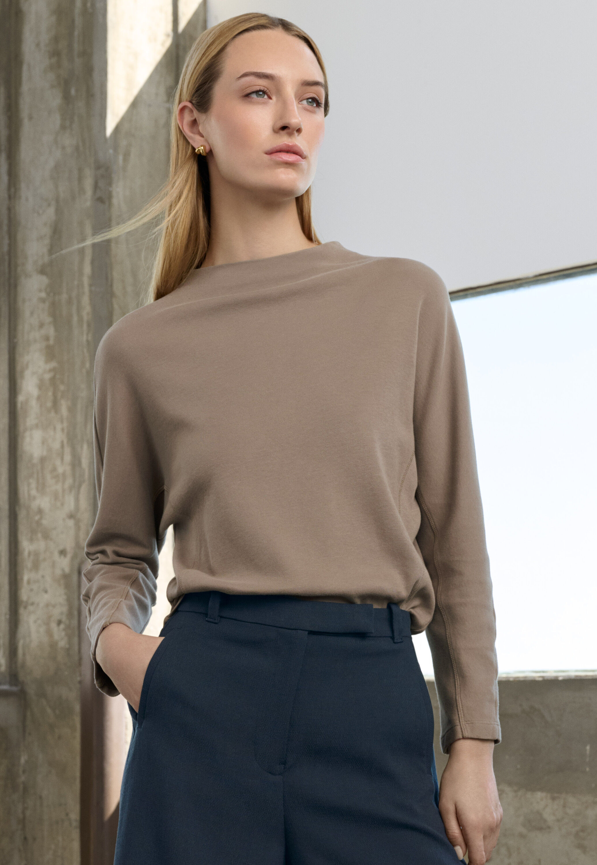 Button-shoulder top