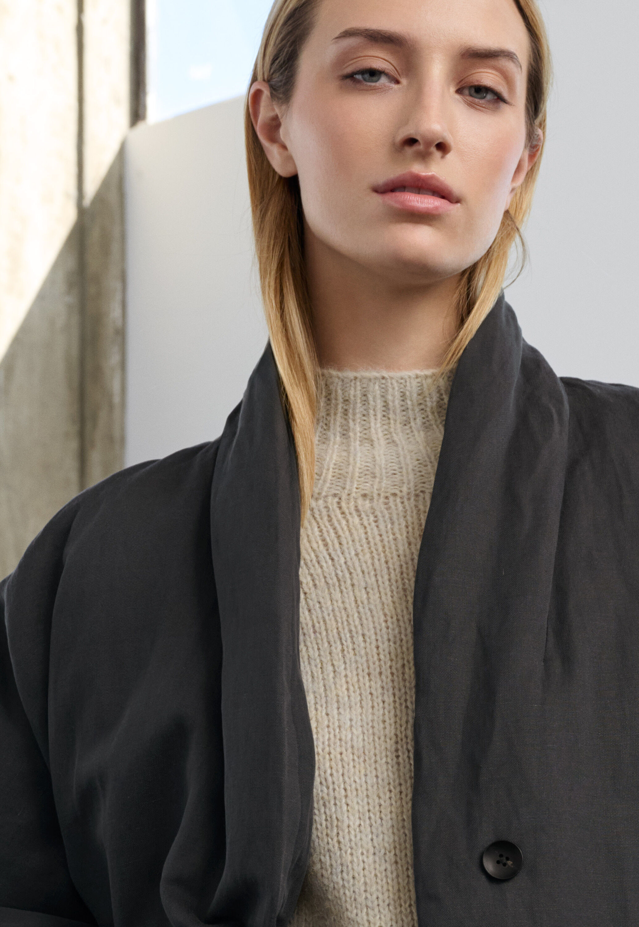 Edge-to-edge cardigan