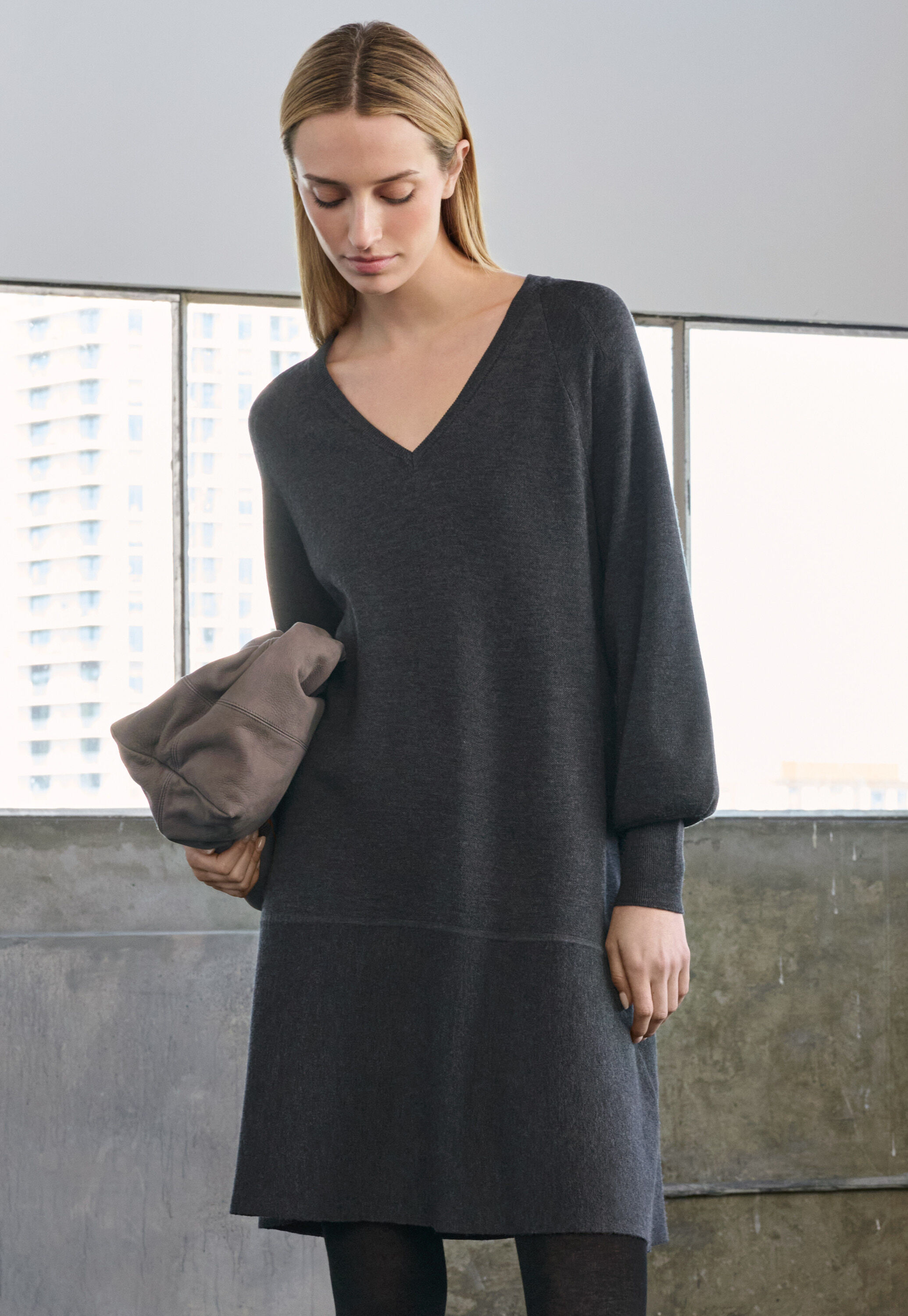 Sleeveless dress