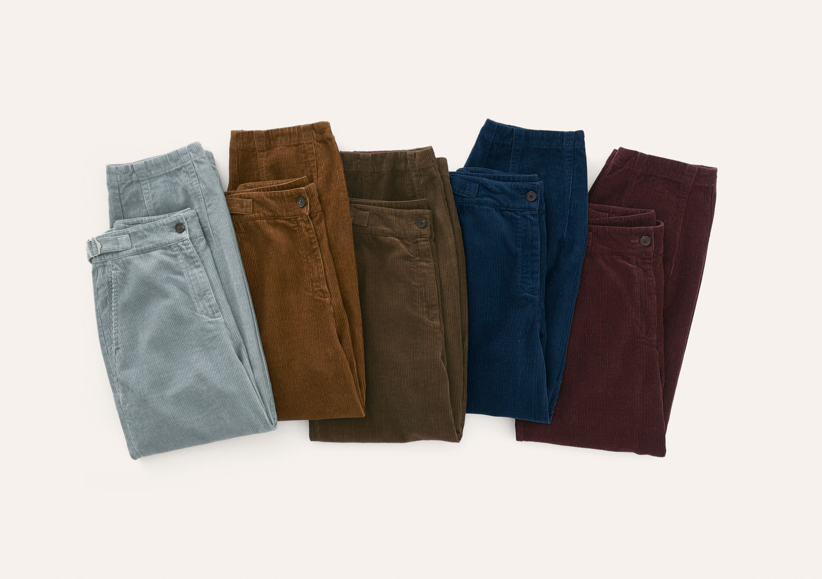 Curved-leg trousers