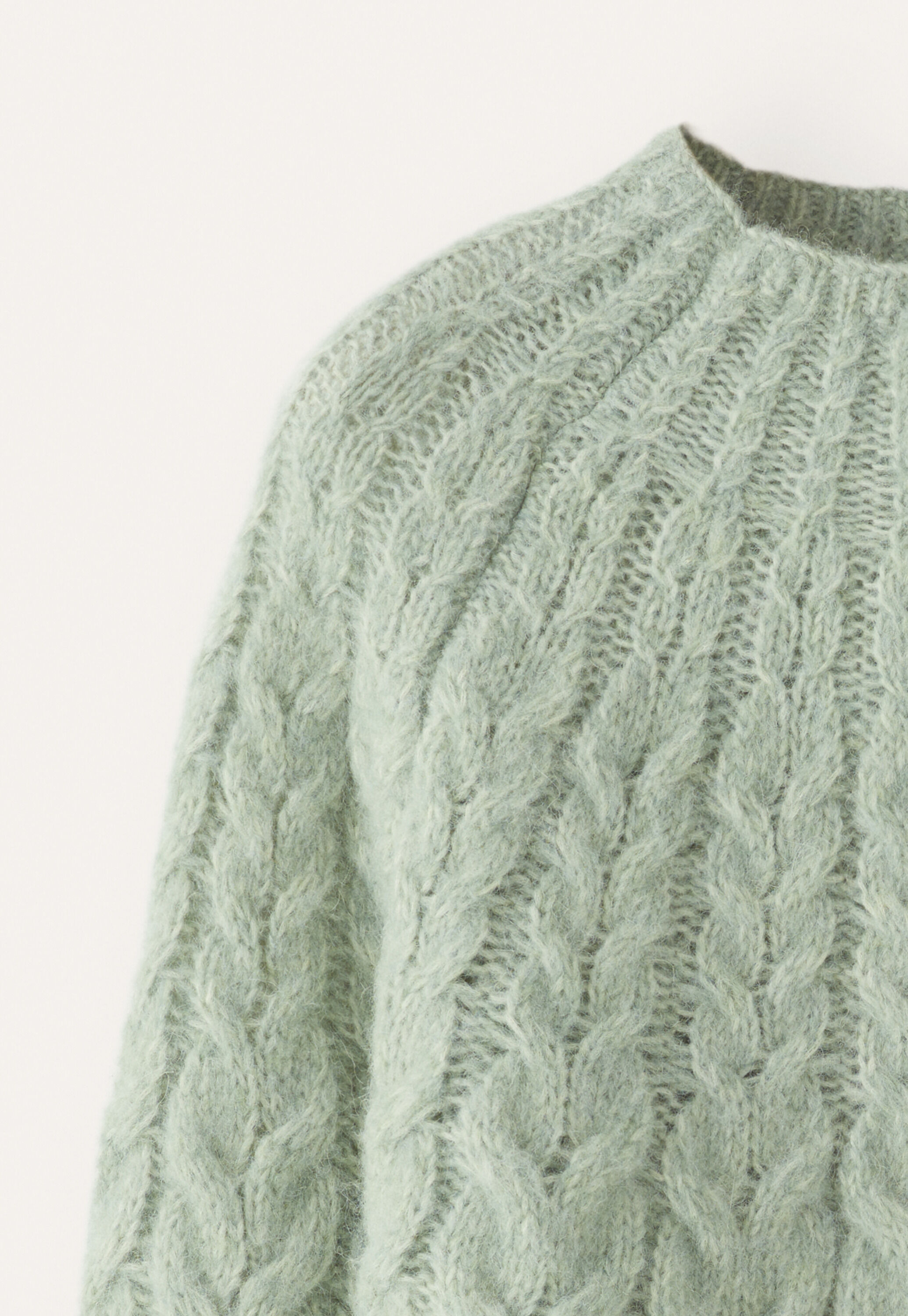 Cable-stitch sweater, Pale thyme, large