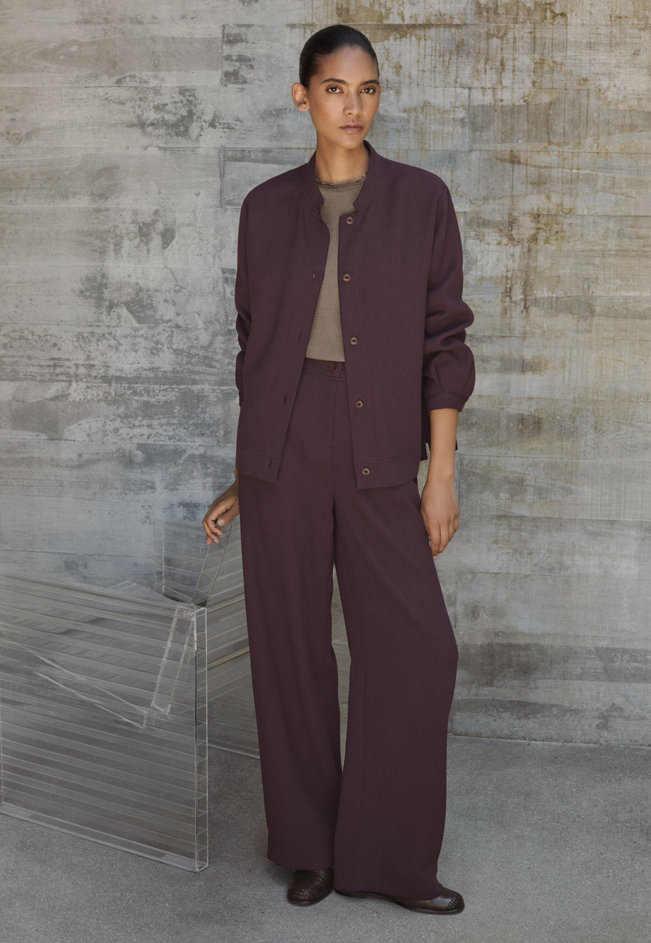 Tailored wide-leg trousers