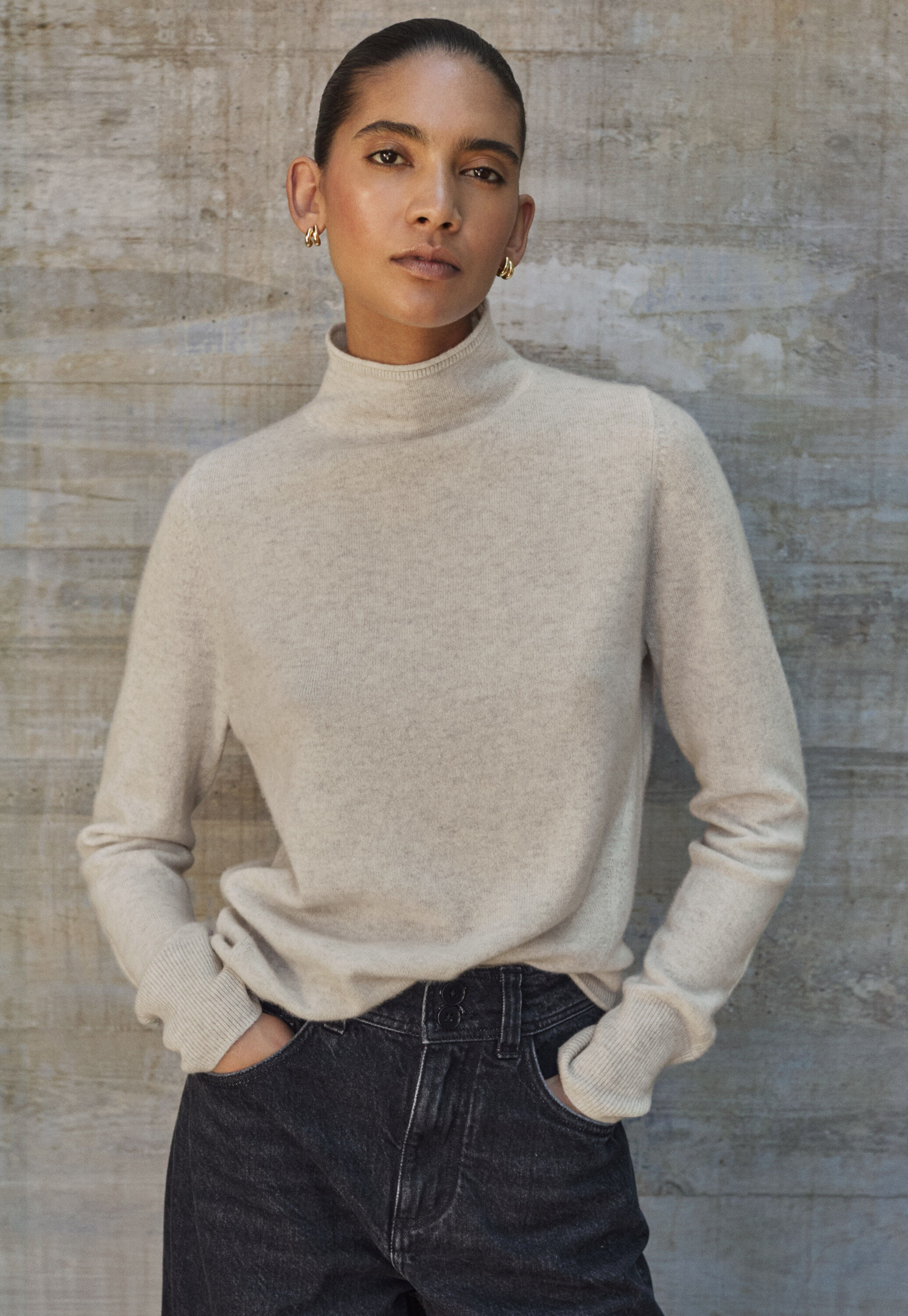 Slim funnel-neck sweater