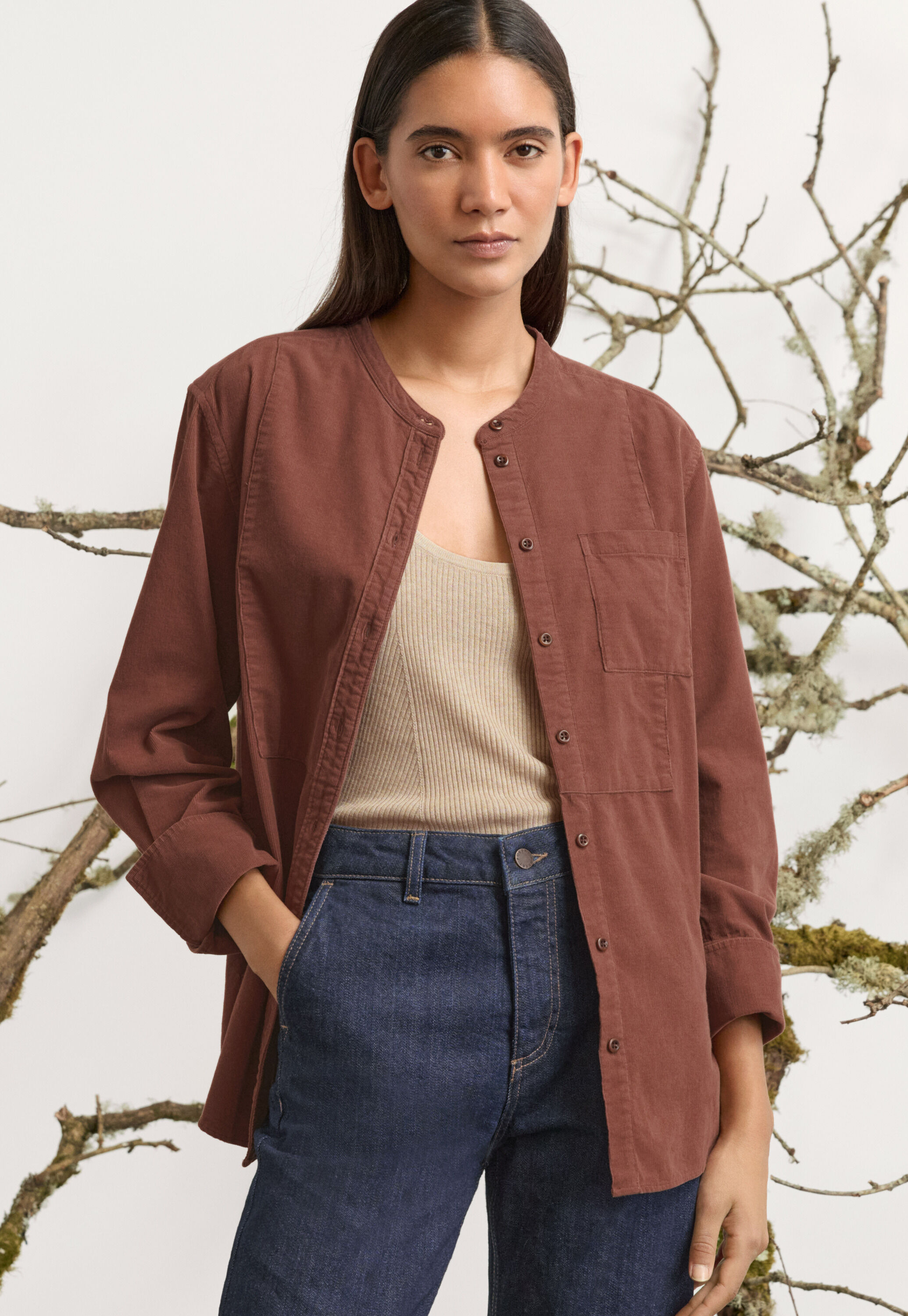 Fine-wale cord shirt