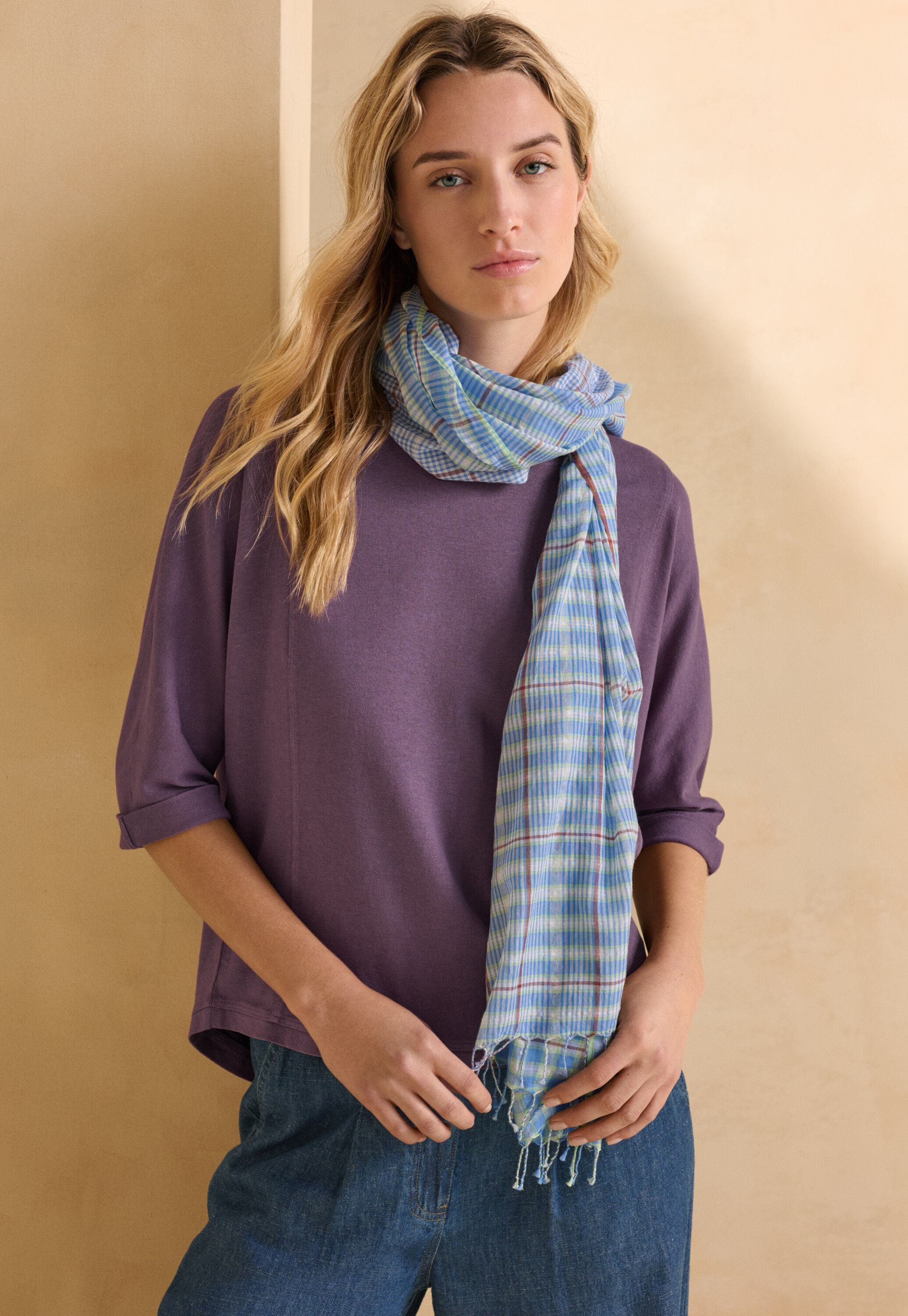 Button-shoulder top